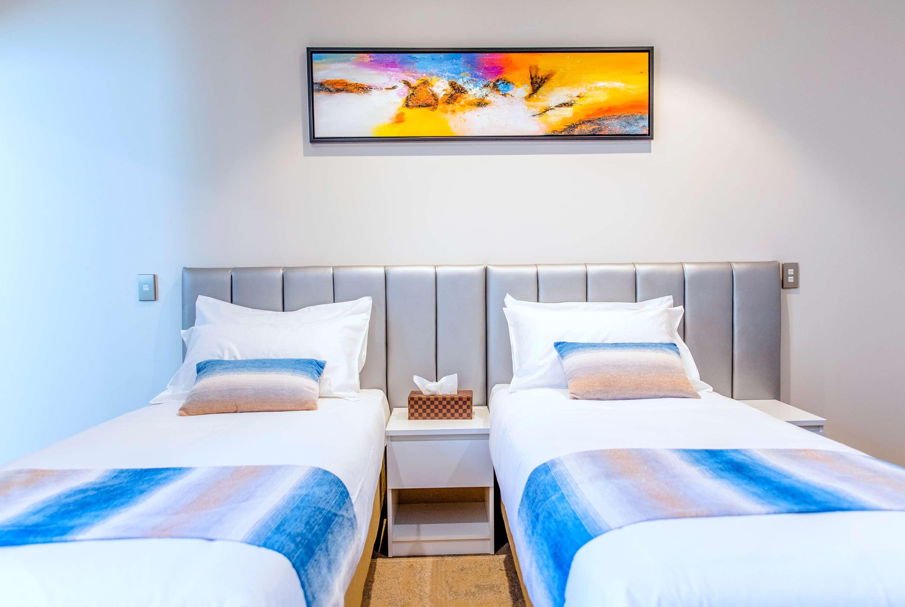 Alpine Hotel Крайстчерч Екстер'єр фото